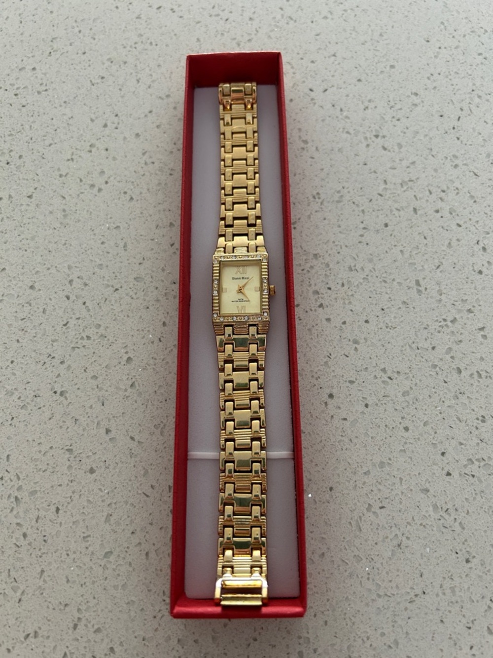 Elegant Gold-Tone Gianni Ricci Watch | Crystal Bezel - Picture 7 of 8